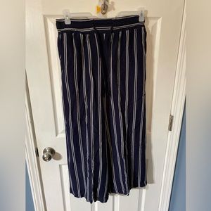 a new day Size Medium Palazzo Pants